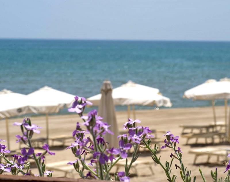 Ethra Reserve Valentino Castellaneta Marina Exterior photo